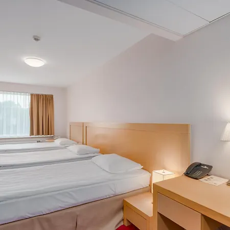 Viesnīca Islande With Free Parking
